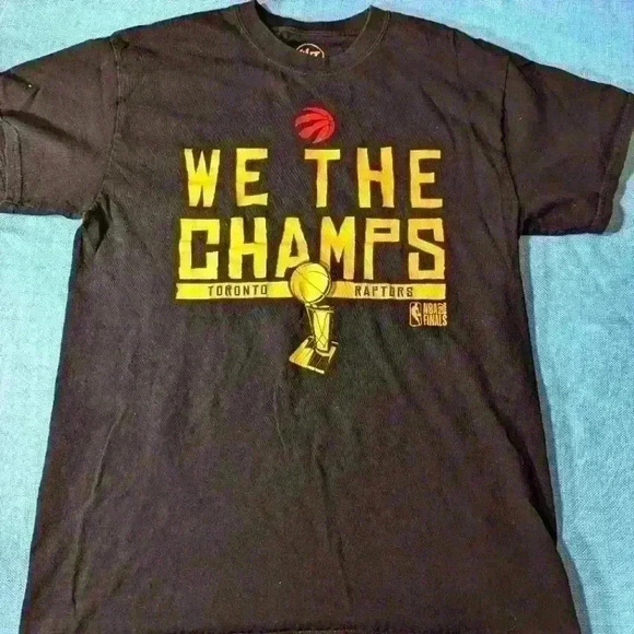 Toronto Raptors We  The Champs T-Shirt - Size Medium - Picture 1 of 4